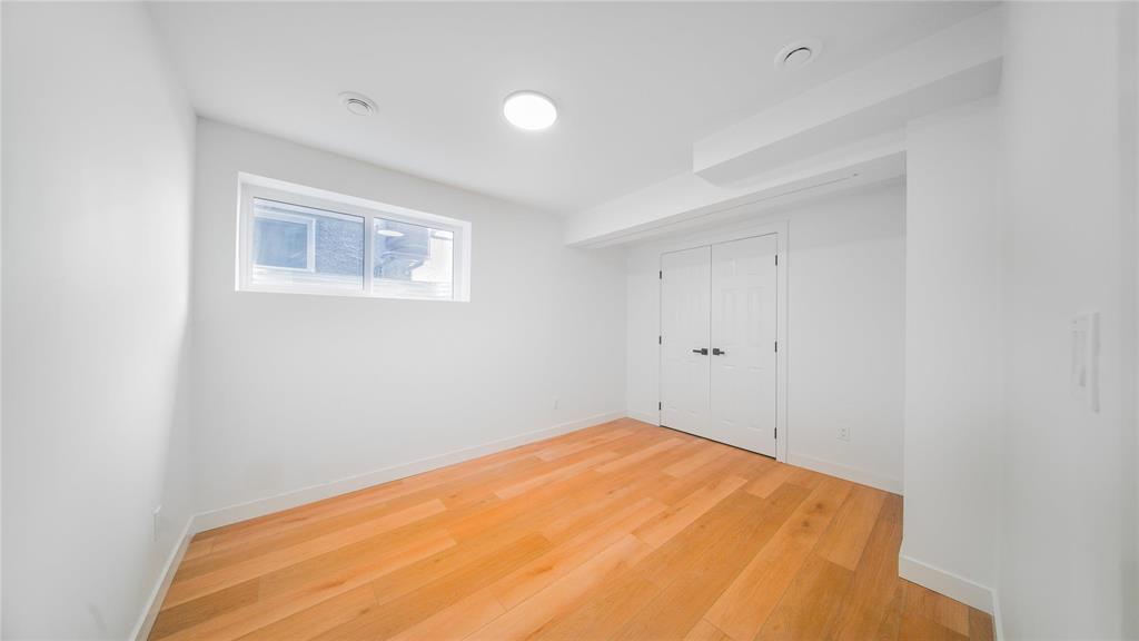 167 Atlas Crescent, Winnipeg, Manitoba  R2V 5B8 - Photo 41 - 202600114