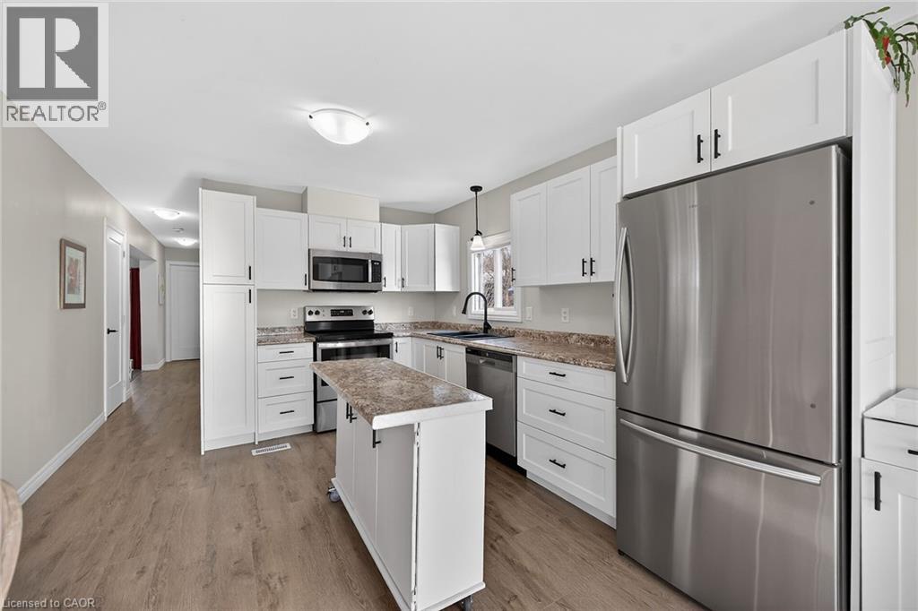 1294 8th Concession Road W Unit# 30 Hillside Cres, Flamborough, Ontario  N0B 2J0 - Photo 8 - 40795399