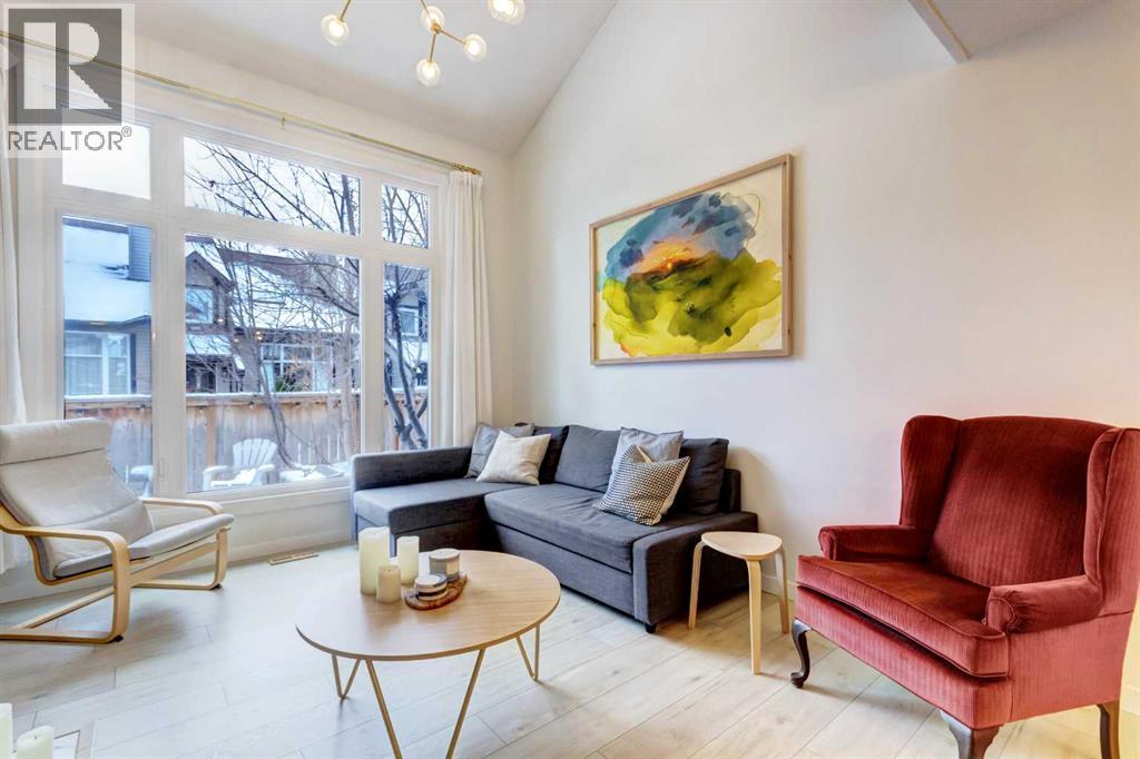 33, 12625 24 Street Sw, Calgary, Alberta  T2W 4B1 - Photo 3 - A2276552