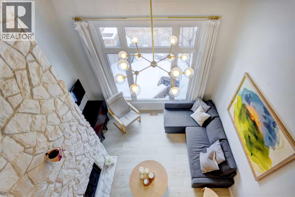 33, 12625 24 Street Sw, Calgary, Alberta  T2W 4B1 - Photo 1 - A2276552