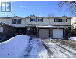 62 TRURO CRESCENT, Toronto, Ontario