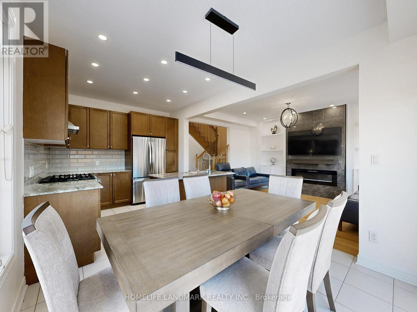 1080 Azalea Avenue, Pickering, Ontario  L1X 0G6 - Photo 14 - E12655090