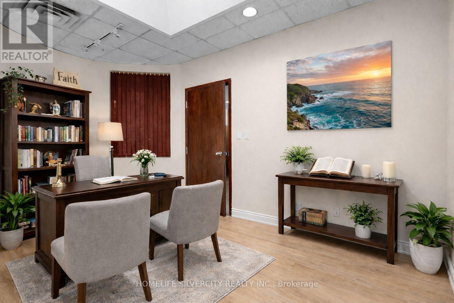 7070 Pacific Circle, Mississauga, Ontario  L5T 2A7 - Photo 15 - W12655098