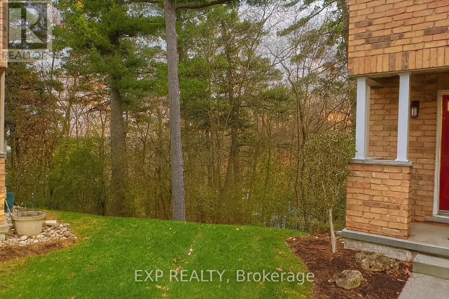 5 - 15 Bannister Court, Cambridge, Ontario  N1S 4Z4 - Photo 4 - X12655086