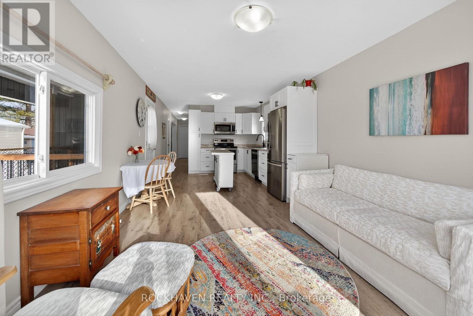 30 Hillside Cr - 1294 8th Concession Road W, Hamilton, Ontario  N0B 2J0 - Photo 12 - X12655094