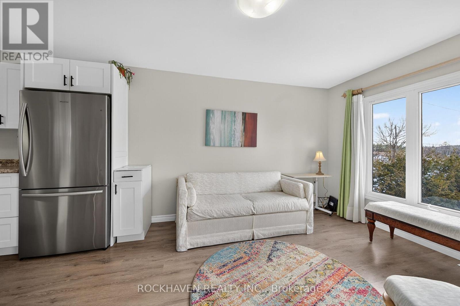 30 Hillside Cr - 1294 8th Concession Road W, Hamilton, Ontario  N0B 2J0 - Photo 14 - X12655094