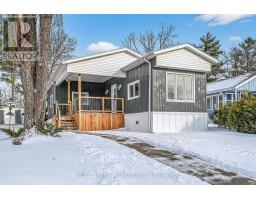 30 HILLSIDE CR - 1294 8TH CONCESSION ROAD W, Hamilton, Ontario
