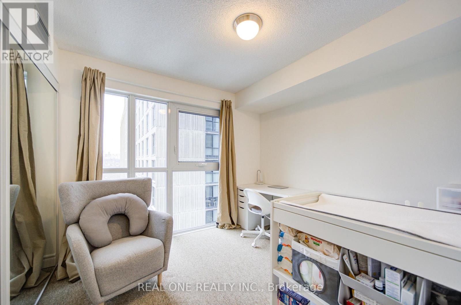 1509 - 28 Ted Rogers Way, Toronto, Ontario  M4Y 2W7 - Photo 20 - C12655108
