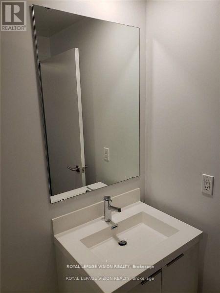 812 - 20 O' Neill Road, Toronto, Ontario  M3C 3M9 - Photo 11 - C12655112