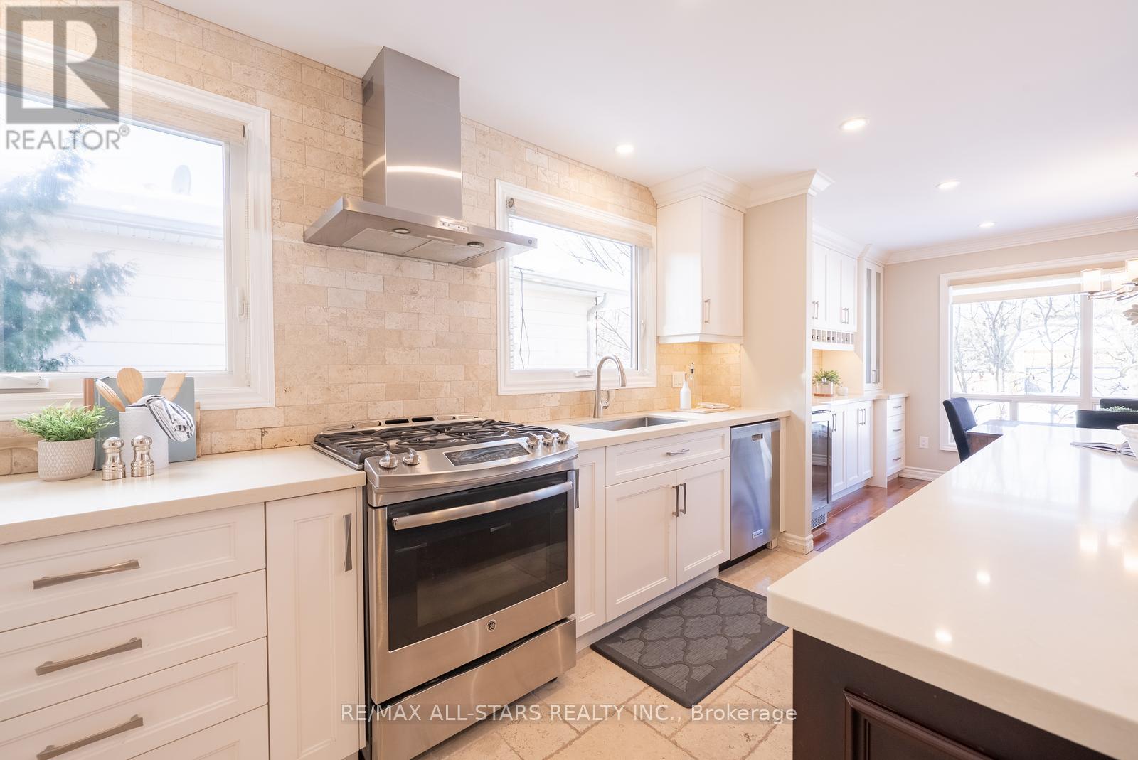 252 Blair Road, Whitchurch-Stouffville, Ontario  L4A 5Z6 - Photo 17 - N12655110