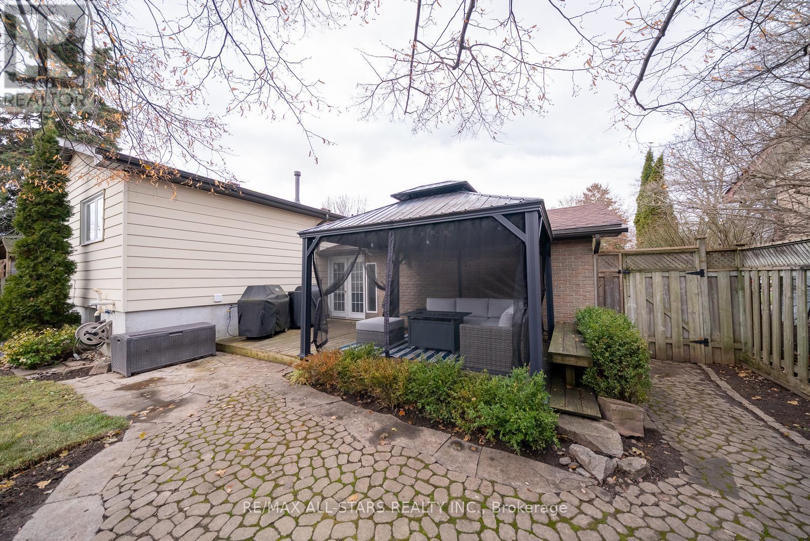 252 Blair Road, Whitchurch-Stouffville, Ontario  L4A 5Z6 - Photo 39 - N12655110