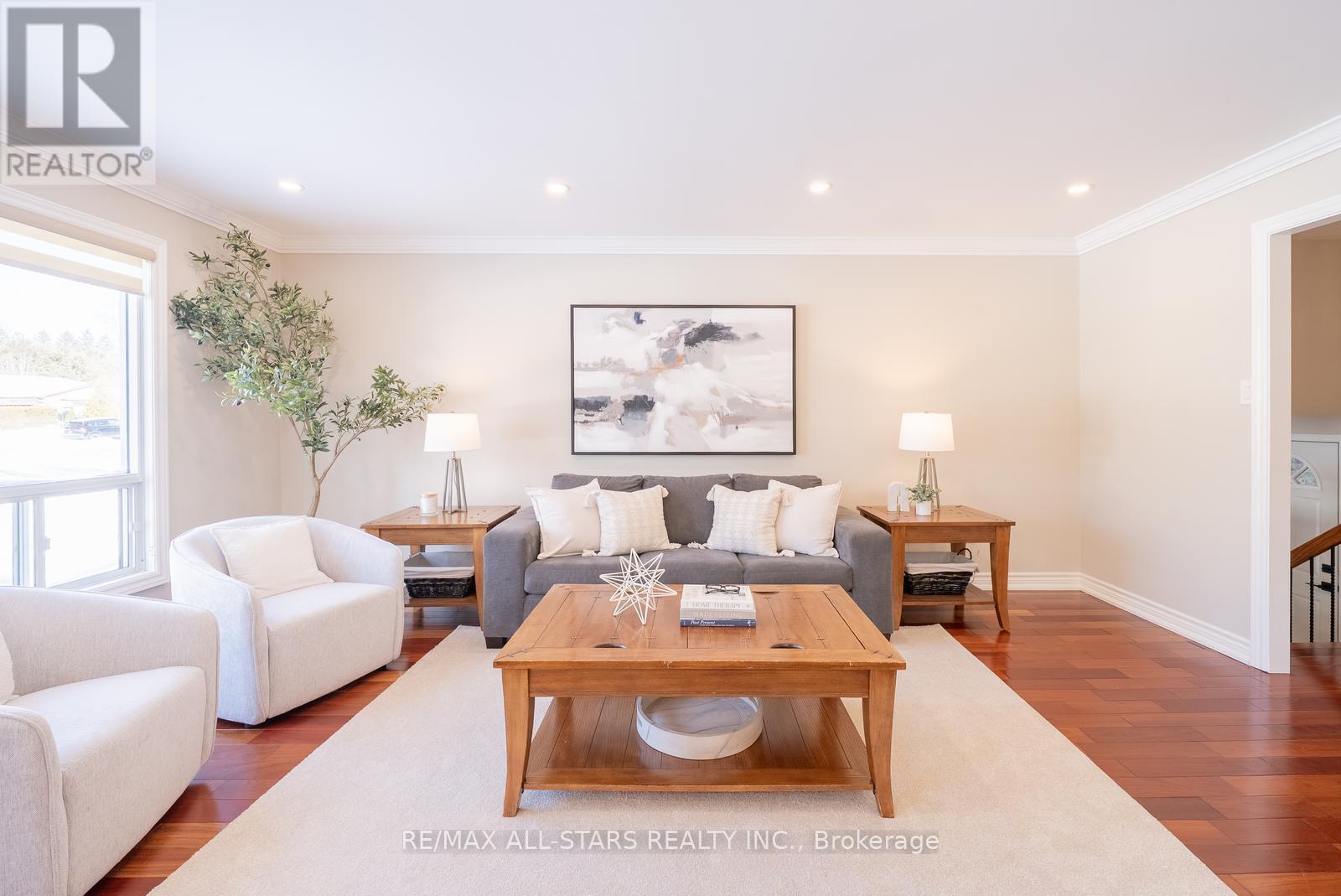 252 Blair Road, Whitchurch-Stouffville, Ontario  L4A 5Z6 - Photo 9 - N12655110