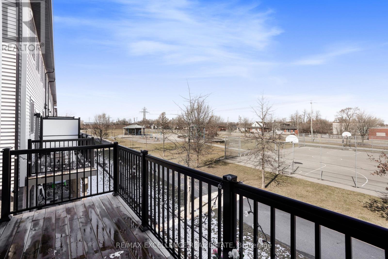 8 - 575 Woodward Ave Avenue, Hamilton, Ontario  L8H 0B3 - Photo 14 - X12655104