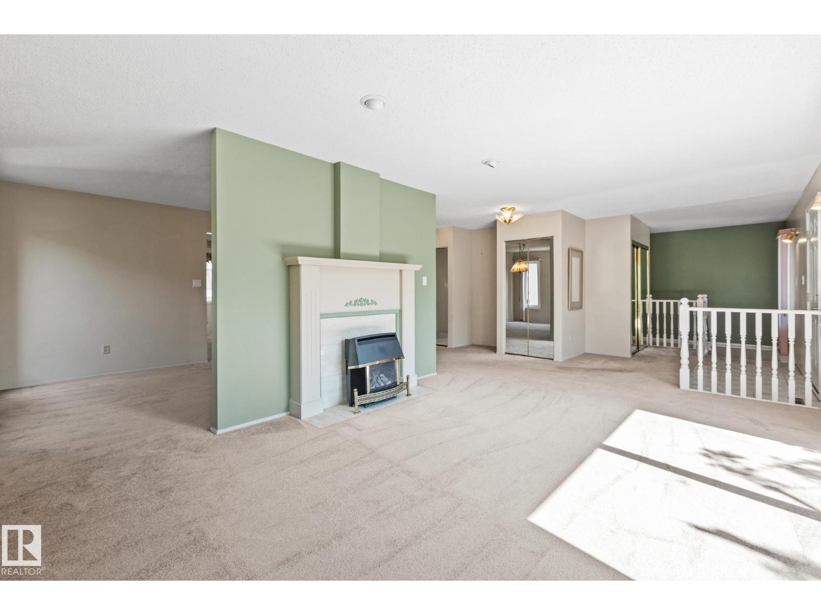 1126 105 St Nw, Edmonton, Alberta  T6J 6J6 - Photo 5 - E4449050