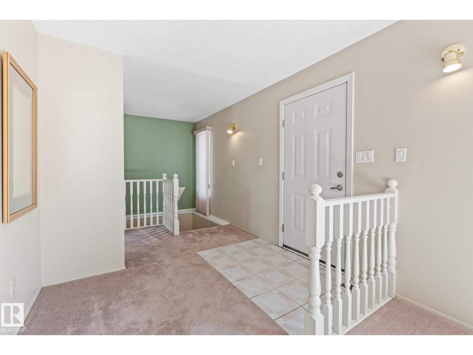 1126 105 St Nw, Edmonton, Alberta  T6J 6J6 - Photo 2 - E4449050