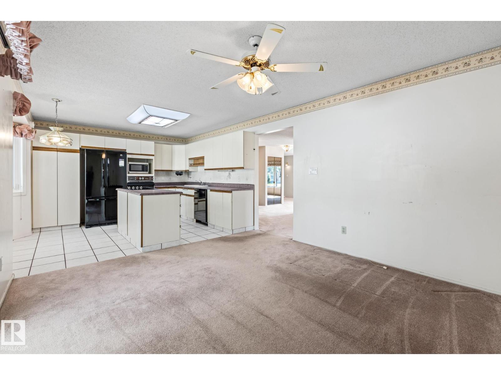 1126 105 St Nw, Edmonton, Alberta  T6J 6J6 - Photo 17 - E4449050