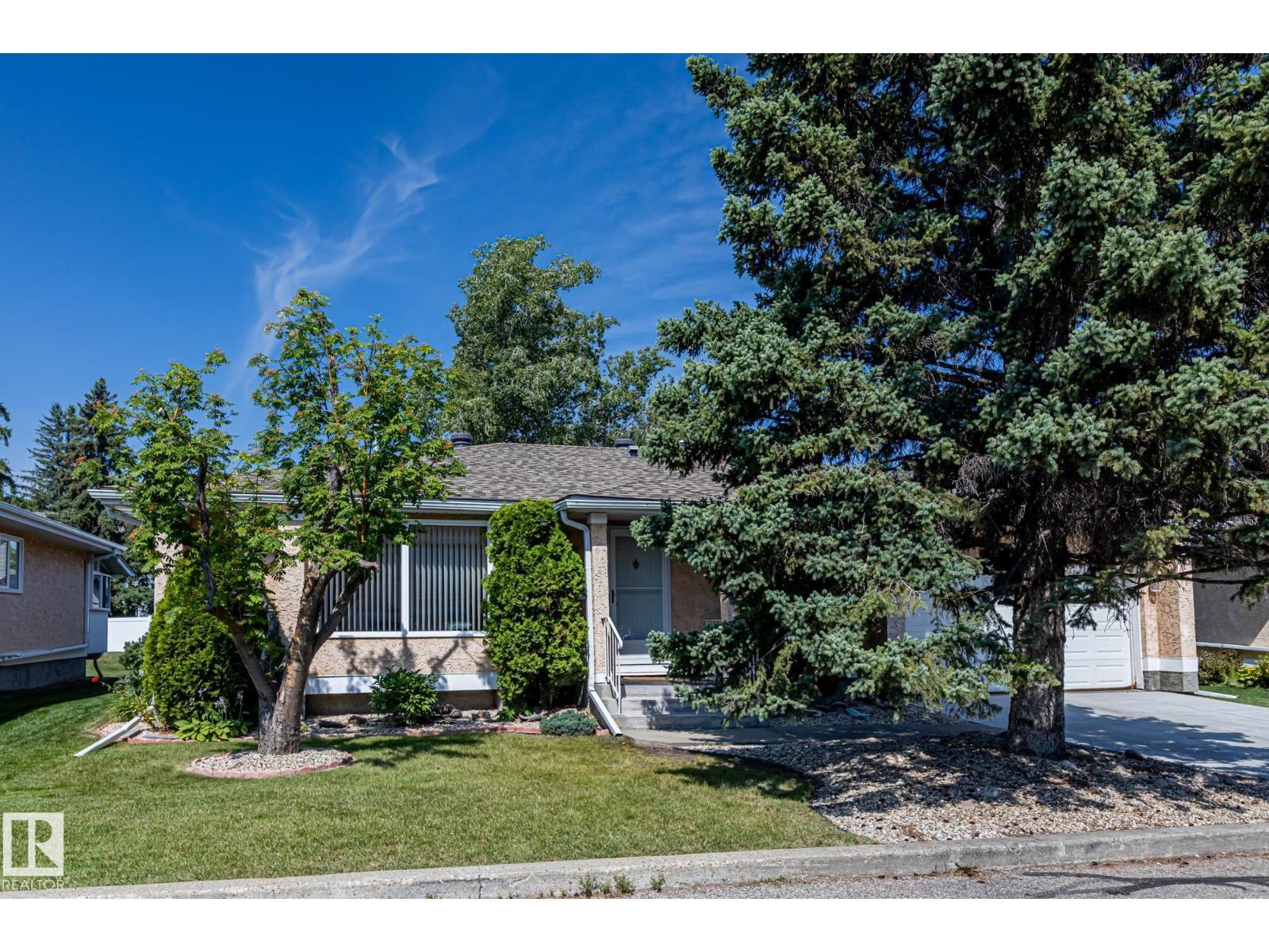 1126 105 St Nw, Edmonton, Alberta  T6J 6J6 - Photo 48 - E4449050