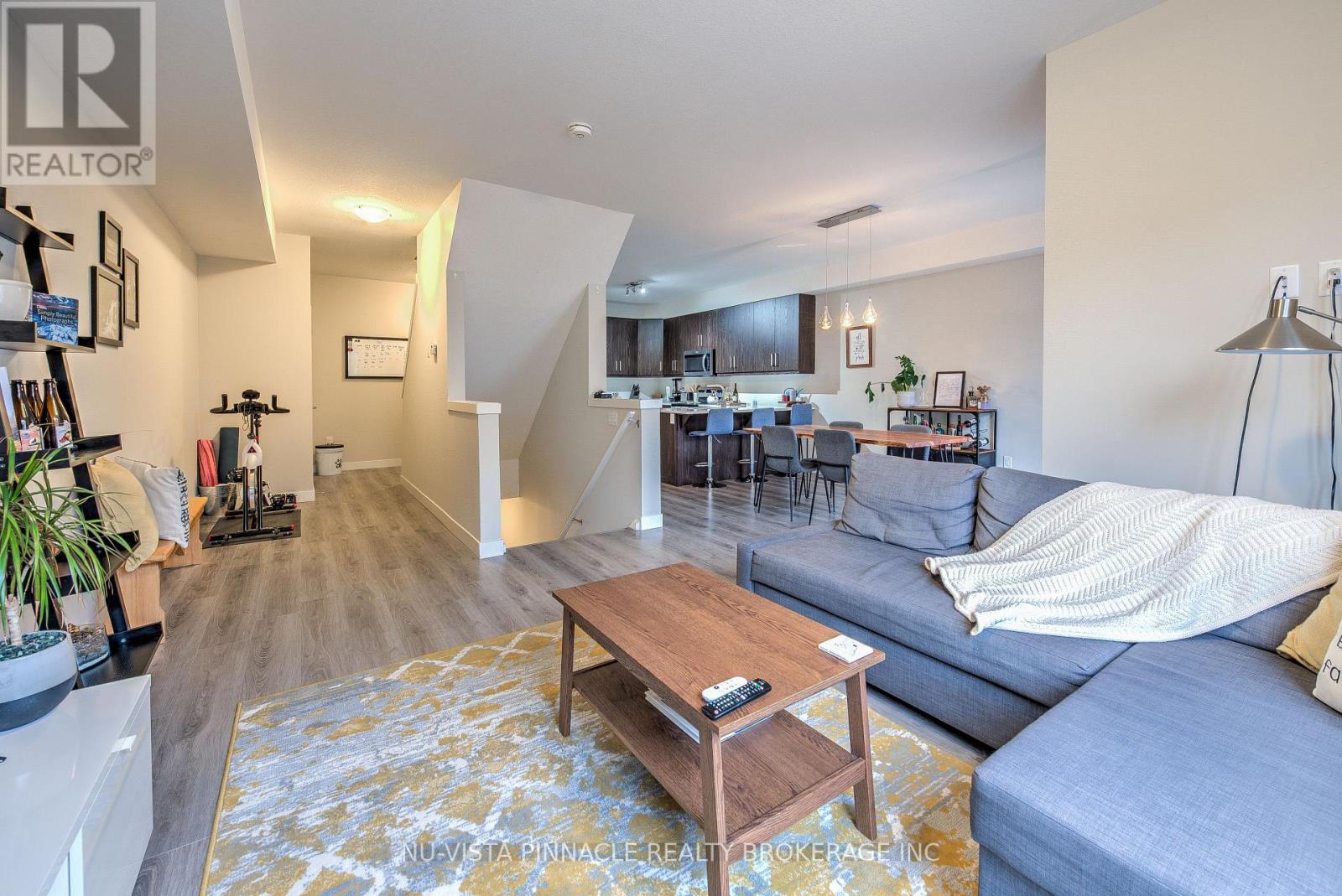 926 Battery Park, London North, Ontario  N6H 5J9 - Photo 7 - X12655120