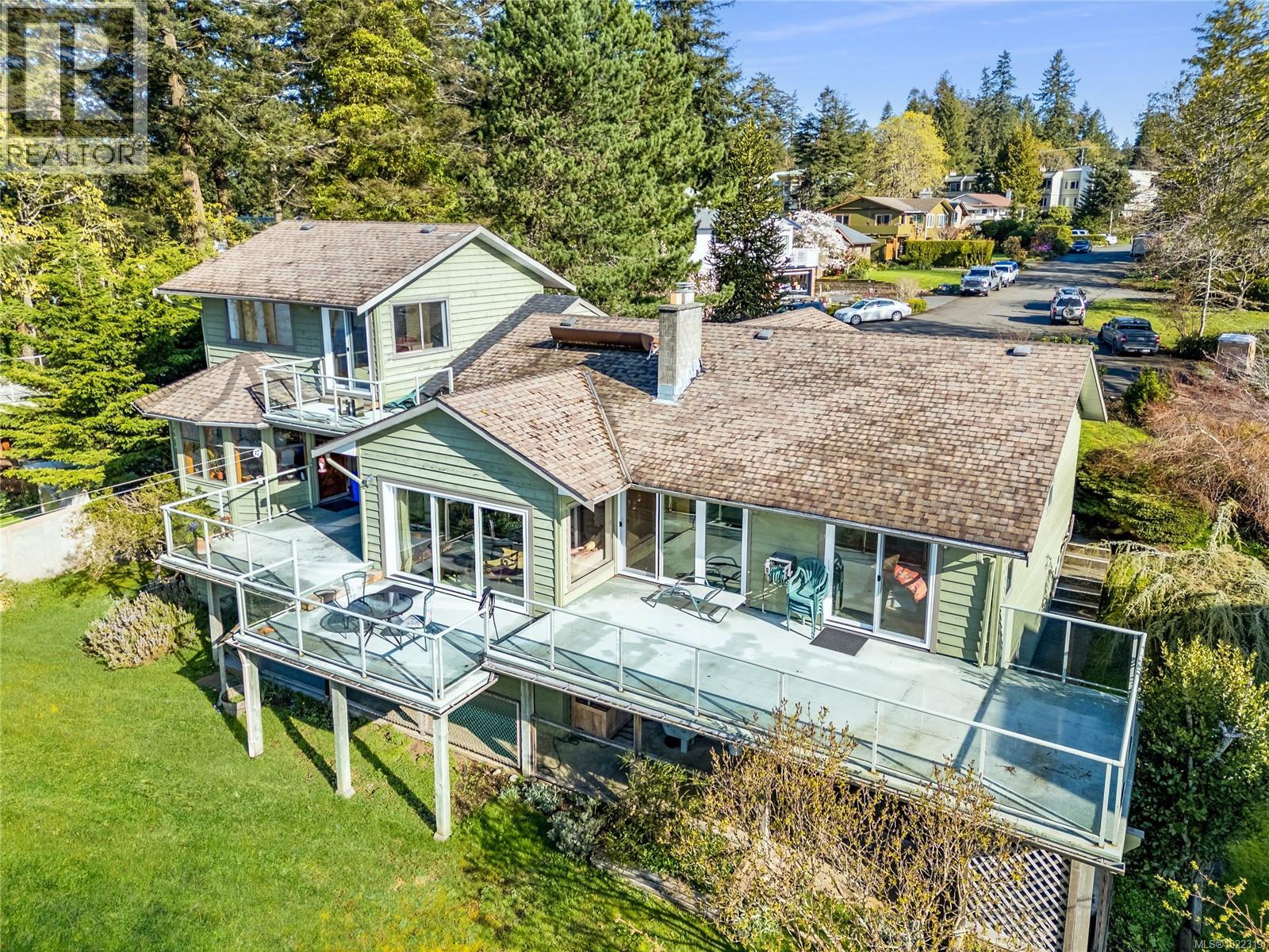 145 Manor Pl, Comox, British Columbia  V9M 1C6 - Photo 11 - 1022319