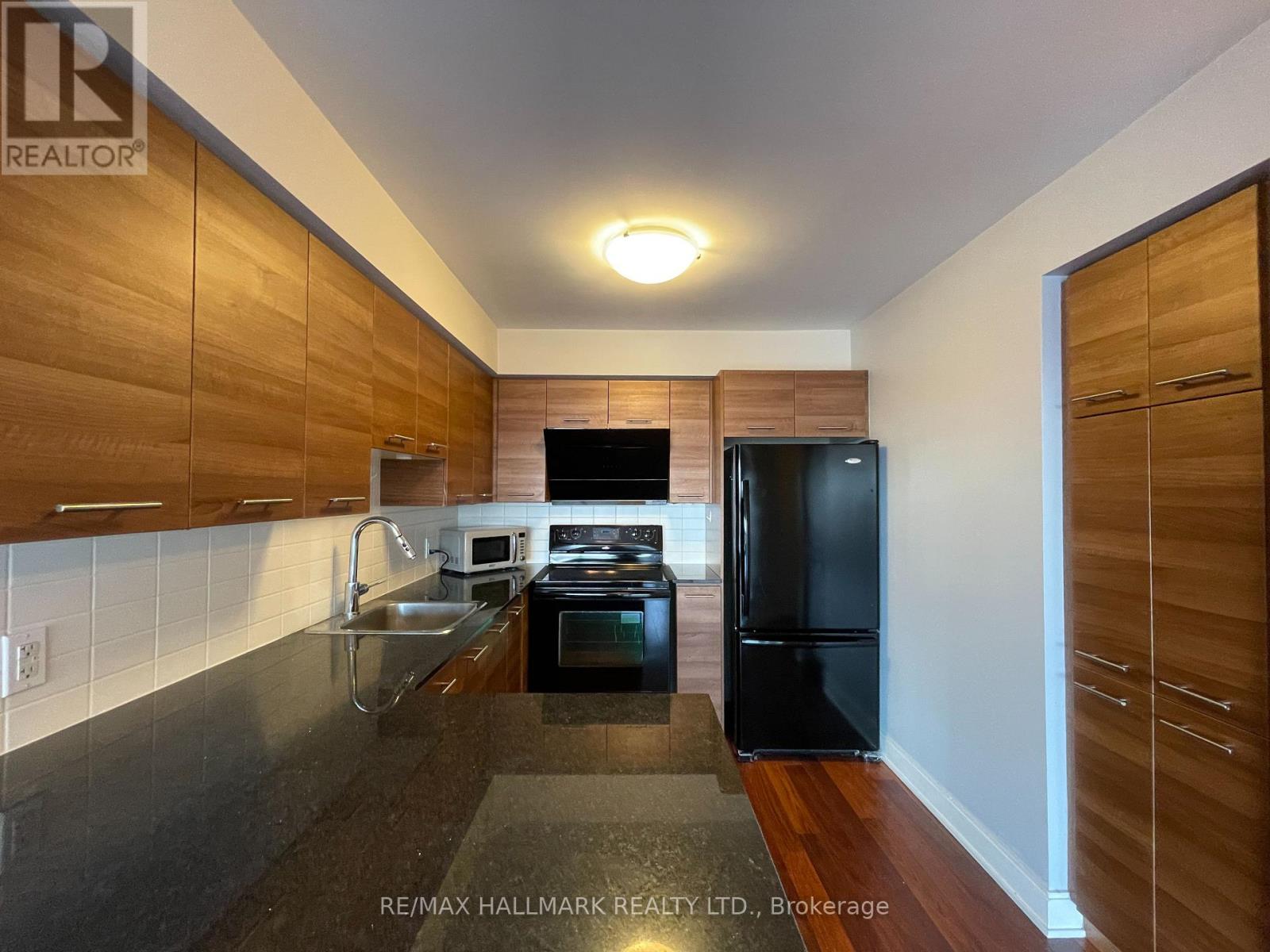 1018 - 135 Village Green Square, Toronto, Ontario  M1S 0G4 - Photo 10 - E12655130