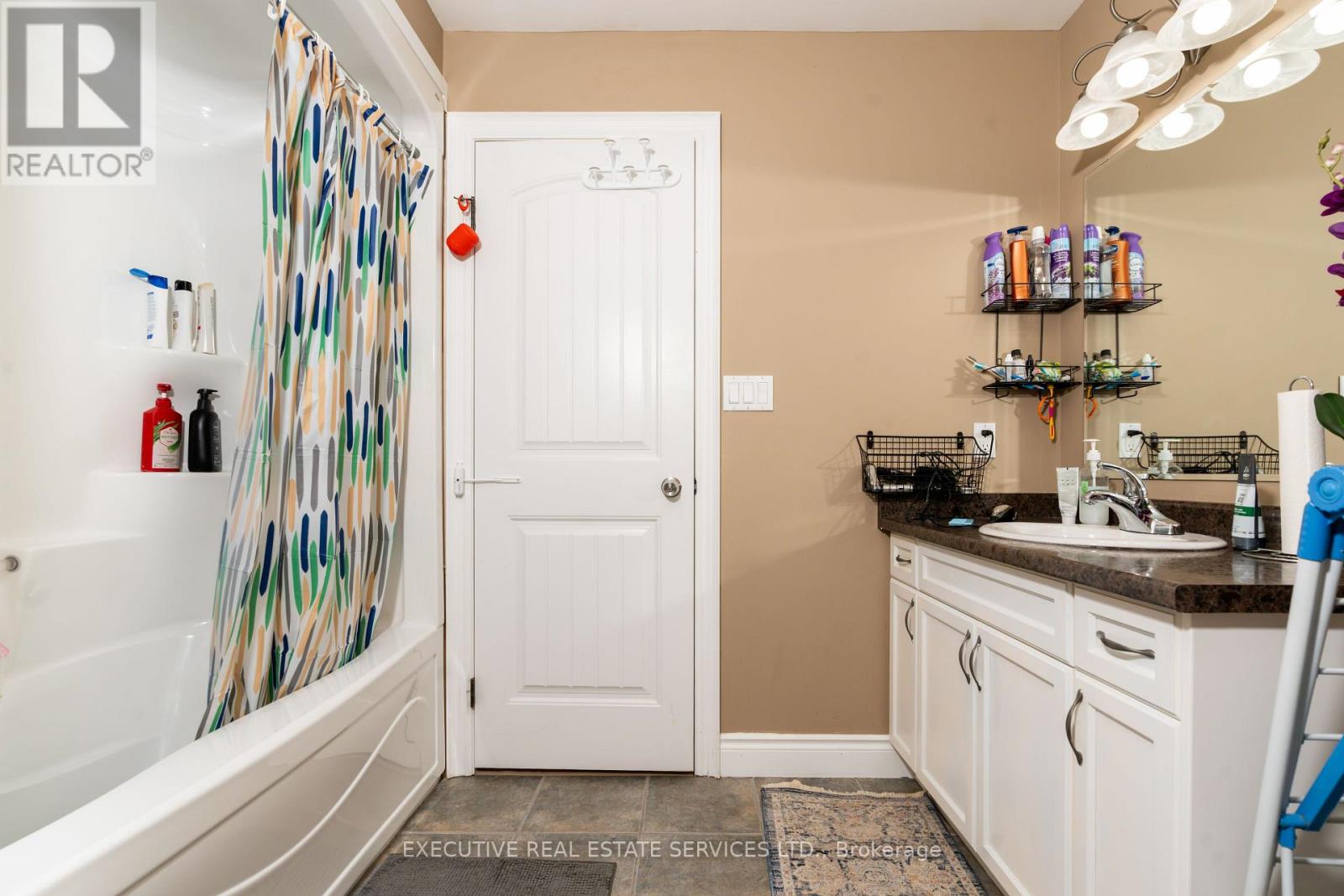 131 Forestway Trail, Woodstock, Ontario  N4S 9A7 - Photo 25 - X12655128