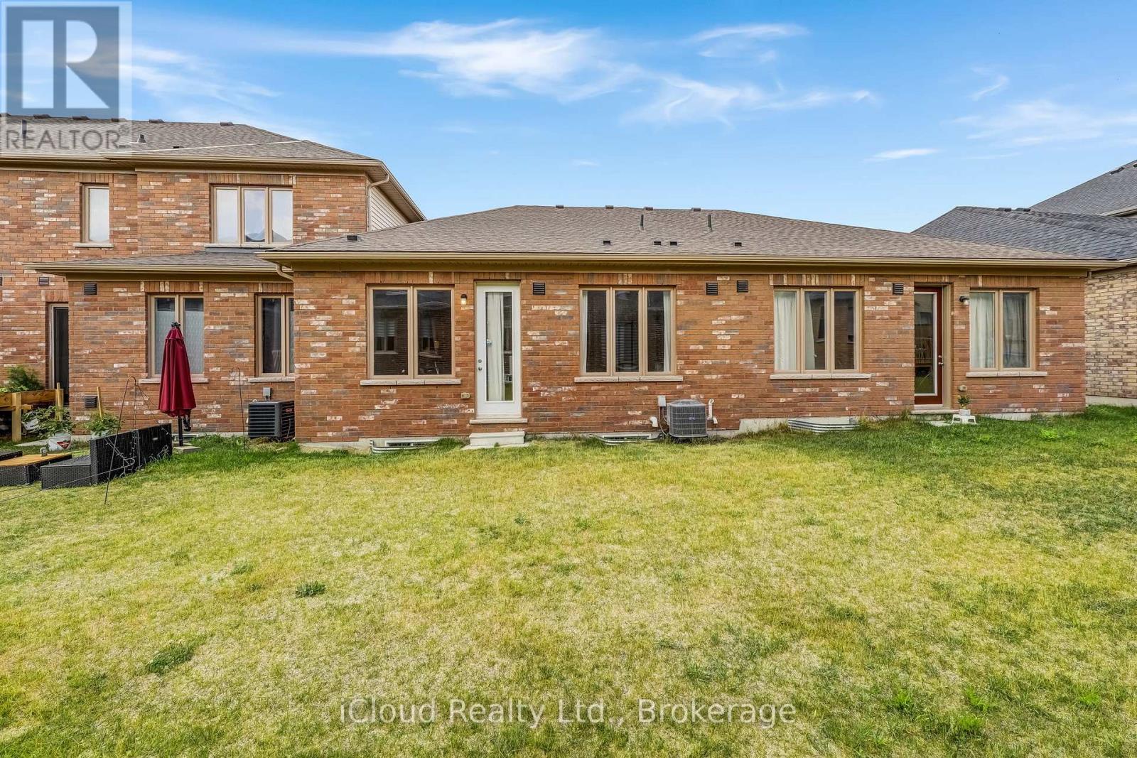 11 Harwood Street, Tillsonburg, Ontario  N4G 0J7 - Photo 30 - X12655132