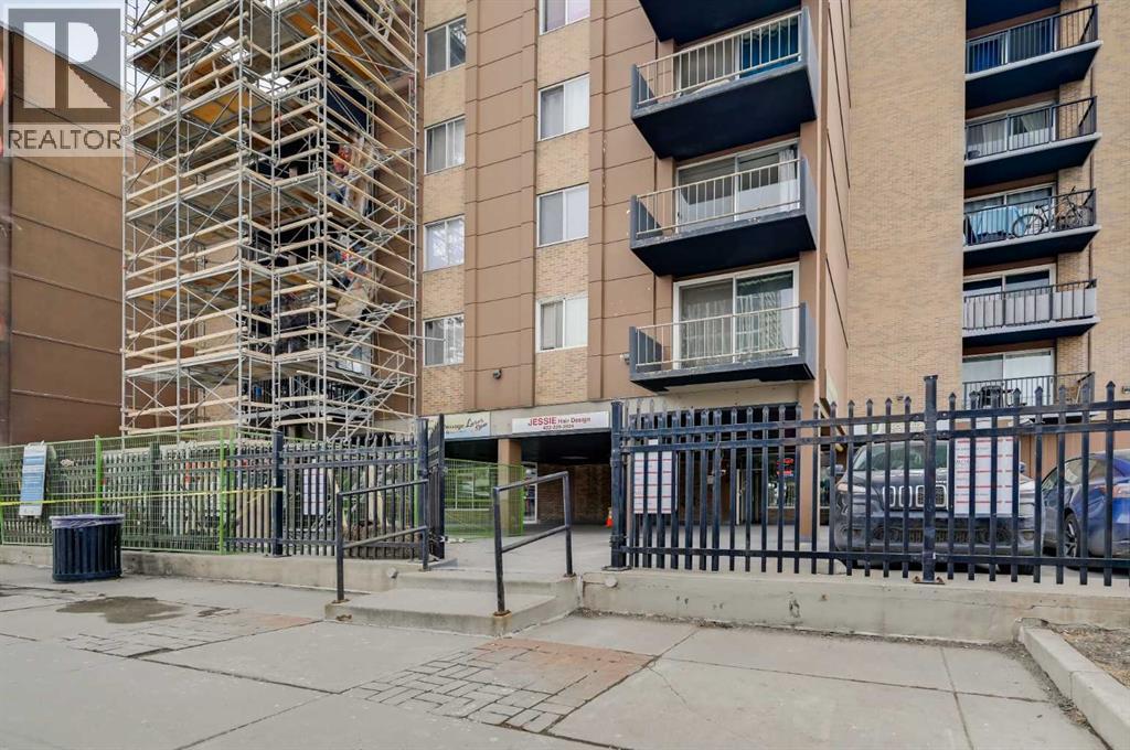 810, 519 17 Avenue Sw, Calgary, Alberta  T2S 0A9 - Photo 3 - A2276452