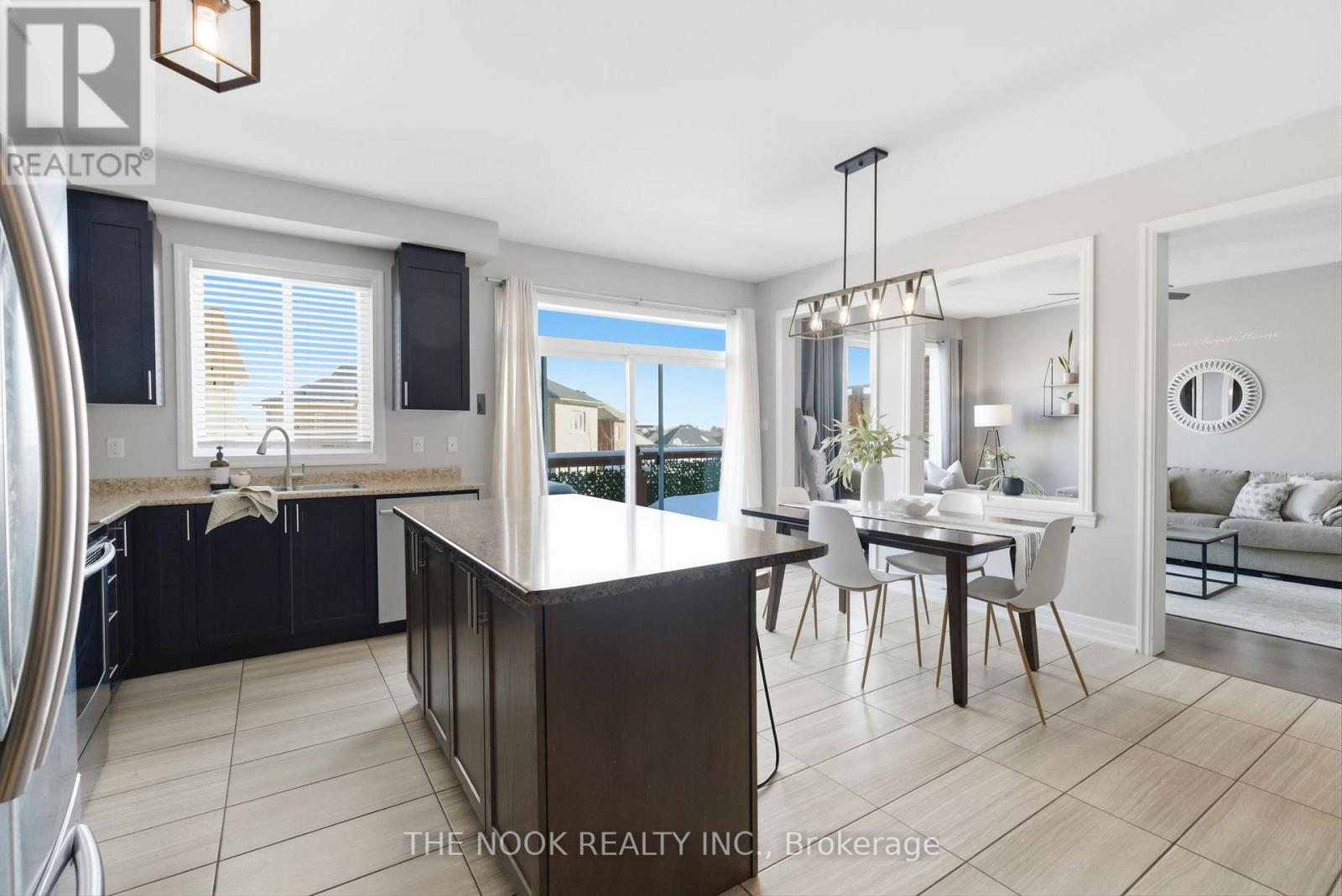 2507 Standardbred Drive, Oshawa, Ontario  L1H 7K4 - Photo 5 - E12655134