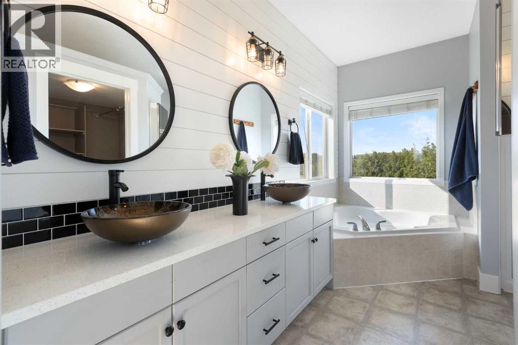 13003 Township Road 265, Rural Rocky View County, Alberta  T4B 2Z8 - Photo 24 - A2265429