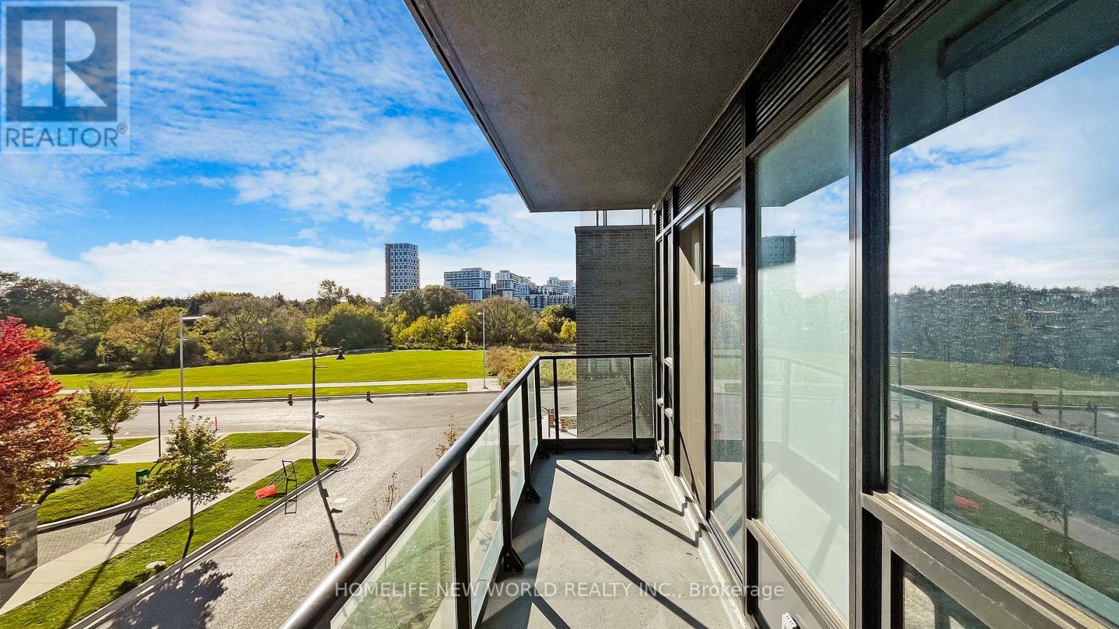 303 - 18 Water Walk Drive, Markham, Ontario  L3R 6L5 - Photo 22 - N12655136