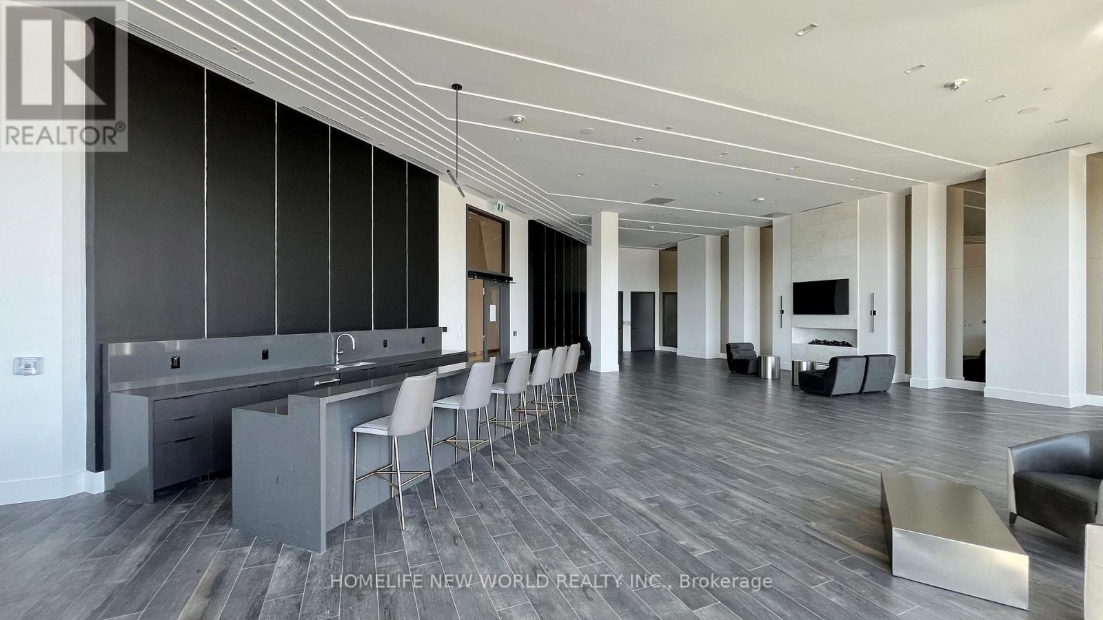 303 - 18 Water Walk Drive, Markham, Ontario  L3R 6L5 - Photo 29 - N12655136