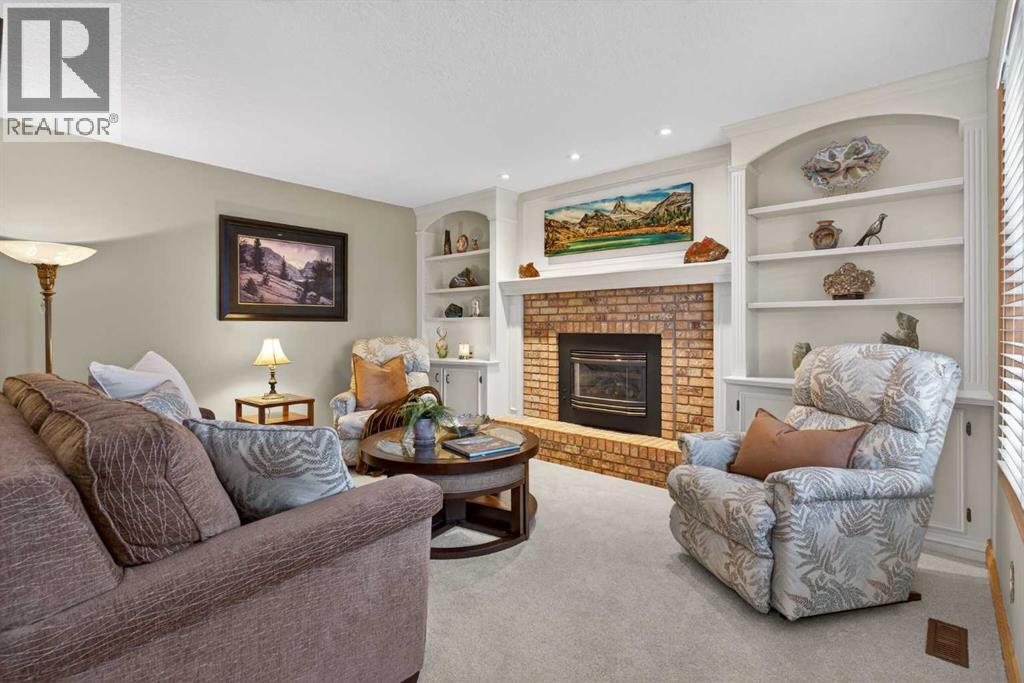 11 Sun Canyon Park Se, Calgary, Alberta  T2X 2Z2 - Photo 15 - A2276439