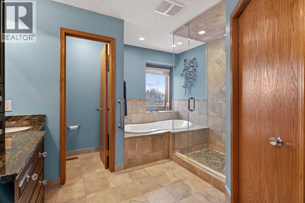 11 Sun Canyon Park Se, Calgary, Alberta  T2X 2Z2 - Photo 27 - A2276439