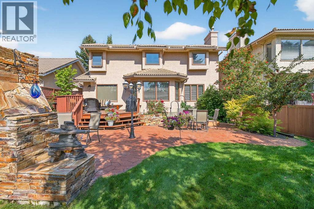 11 Sun Canyon Park Se, Calgary, Alberta  T2X 2Z2 - Photo 19 - A2276439