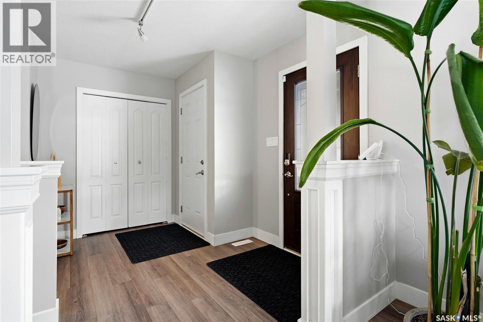 30 Cottonwood Place, Lumsden, Saskatchewan  S0G 3C0 - Photo 2 - SK025970