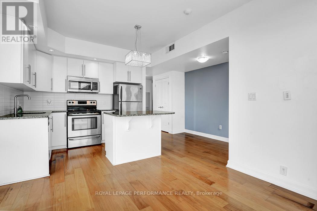 816 - 238 Besserer Street, Ottawa, Ontario  K1N 6B1 - Photo 12 - X12655164
