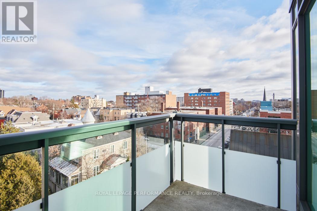 816 - 238 Besserer Street, Ottawa, Ontario  K1N 6B1 - Photo 33 - X12655164