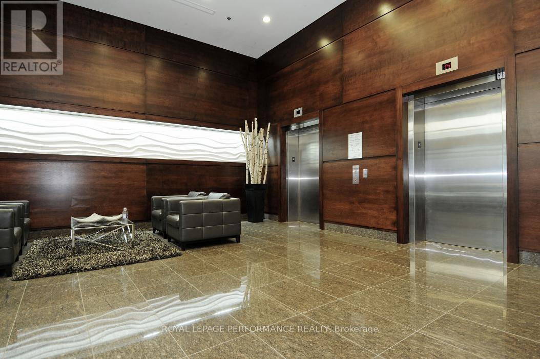 816 - 238 Besserer Street, Ottawa, Ontario  K1N 6B1 - Photo 6 - X12655164