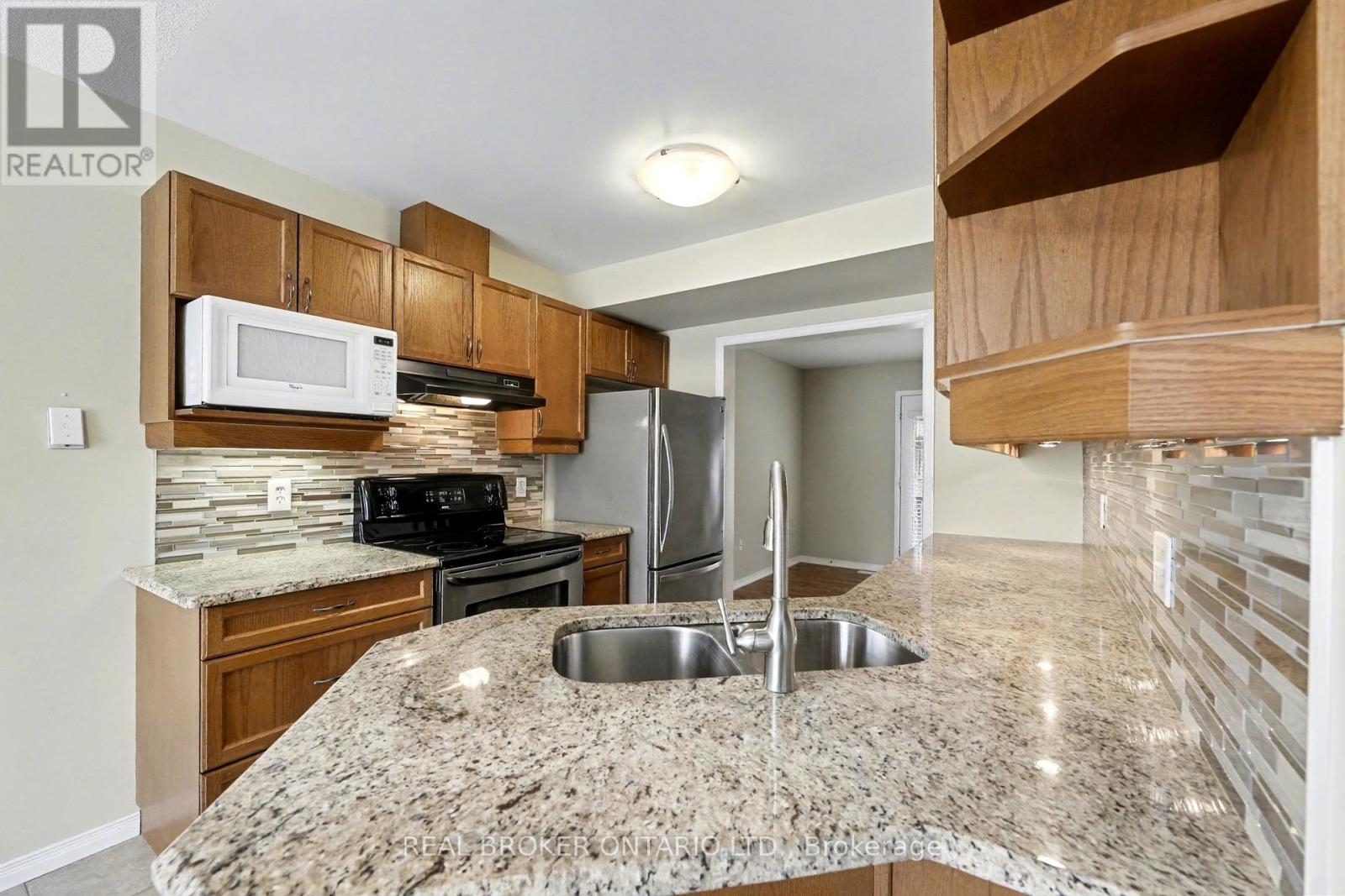 4 - 1535 Trossacks Avenue, London North, Ontario  N5X 4R1 - Photo 11 - X12532066