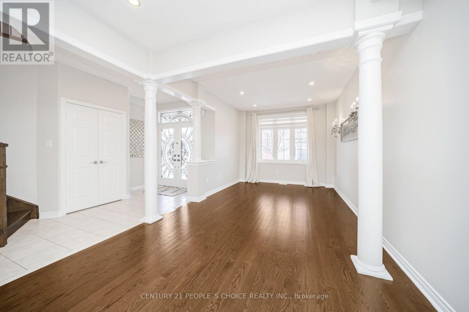 263 Vellore Avenue, Vaughan, Ontario  L4H 3J1 - Photo 4 - N12655150