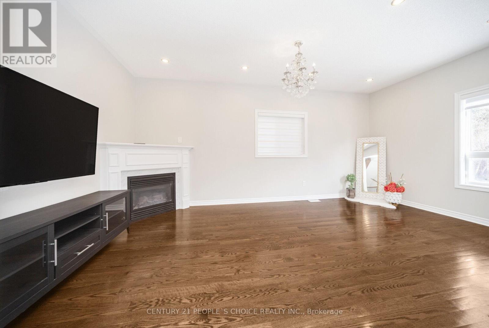 263 Vellore Avenue, Vaughan, Ontario  L4H 3J1 - Photo 8 - N12655150