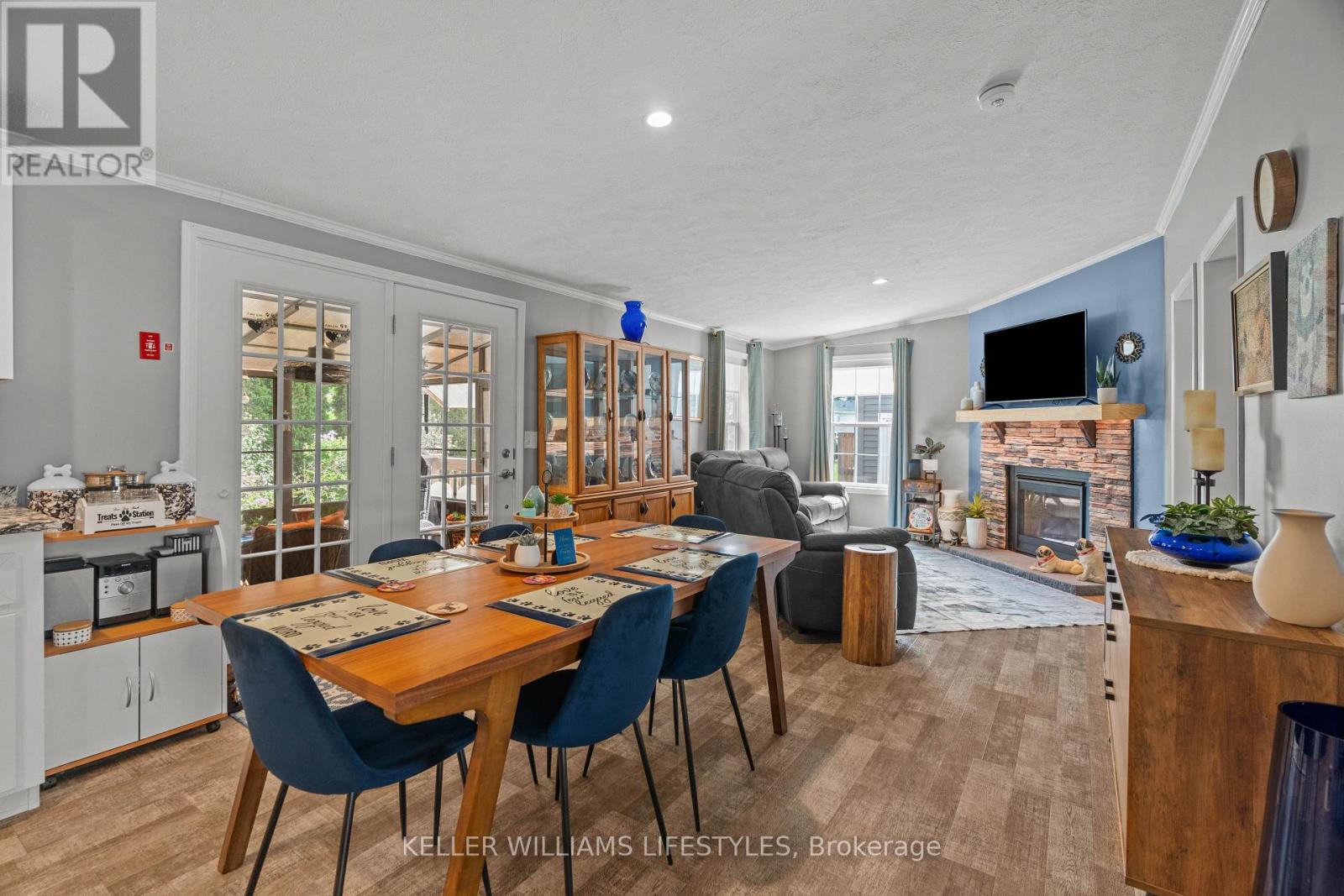 21 Kellestine Drive, Strathroy-Caradoc, Ontario  N7G 0C5 - Photo 20 - X12655188