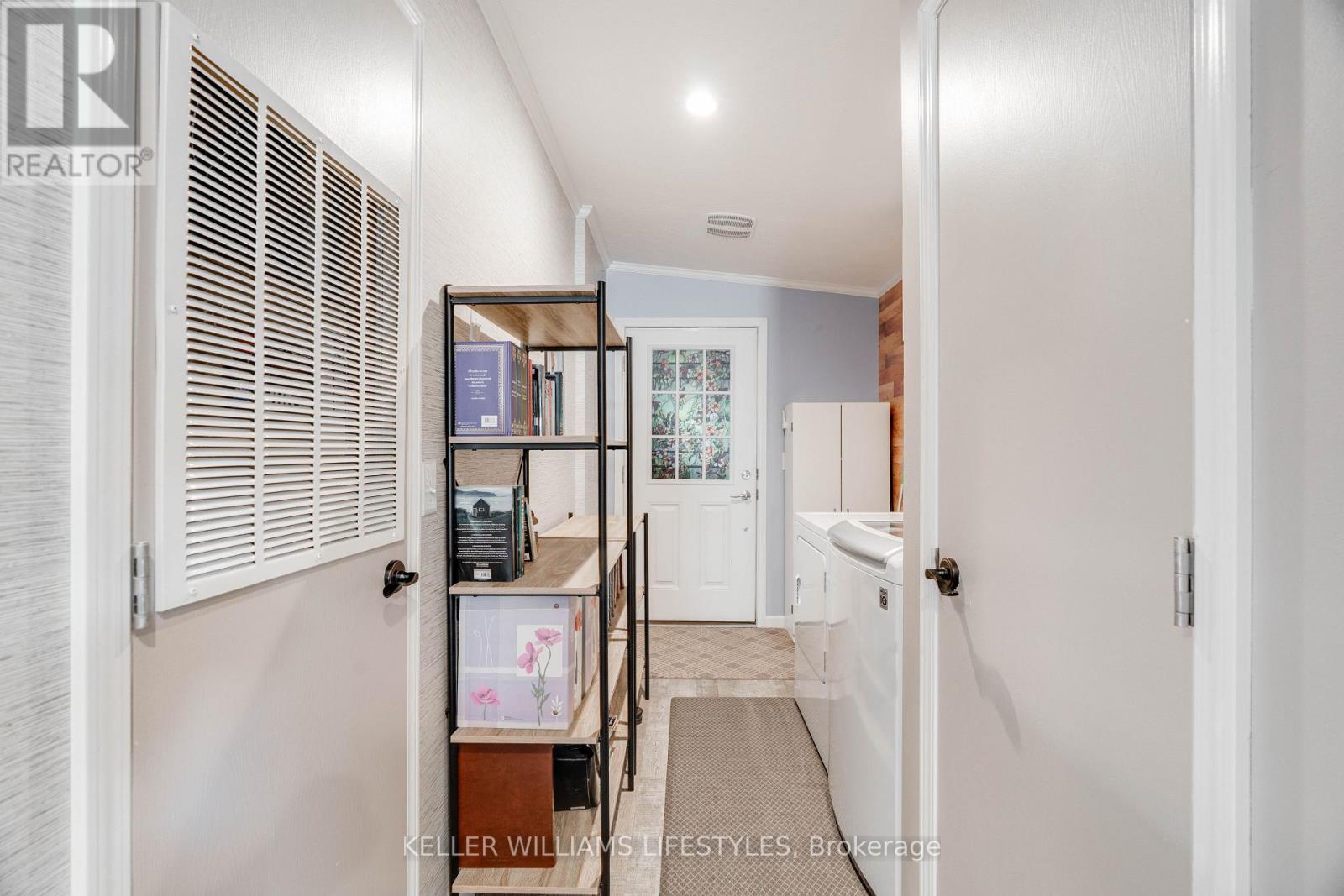 21 Kellestine Drive, Strathroy-Caradoc, Ontario  N7G 0C5 - Photo 27 - X12655188