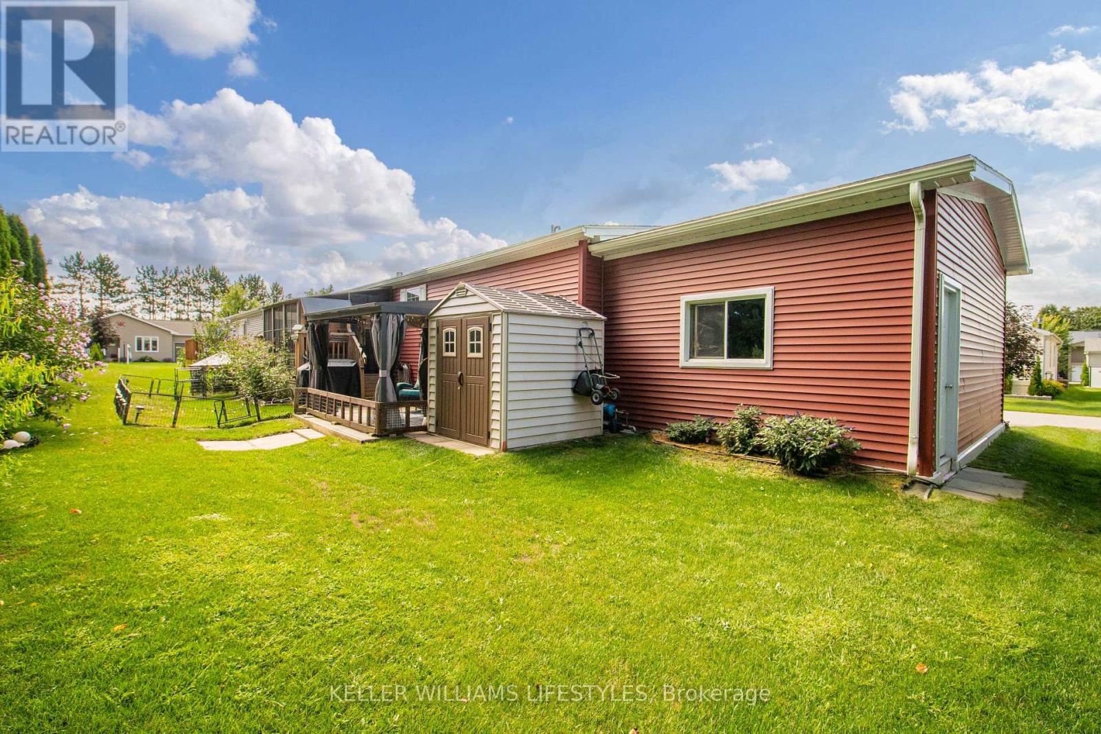 21 Kellestine Drive, Strathroy-Caradoc, Ontario  N7G 0C5 - Photo 31 - X12655188