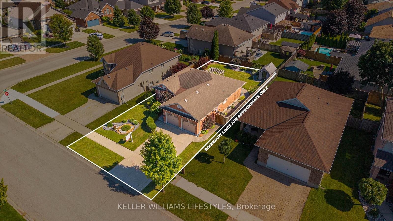 58 Deborah Drive, Strathroy-Caradoc, Ontario  N7G 4C8 - Photo 4 - X12655190