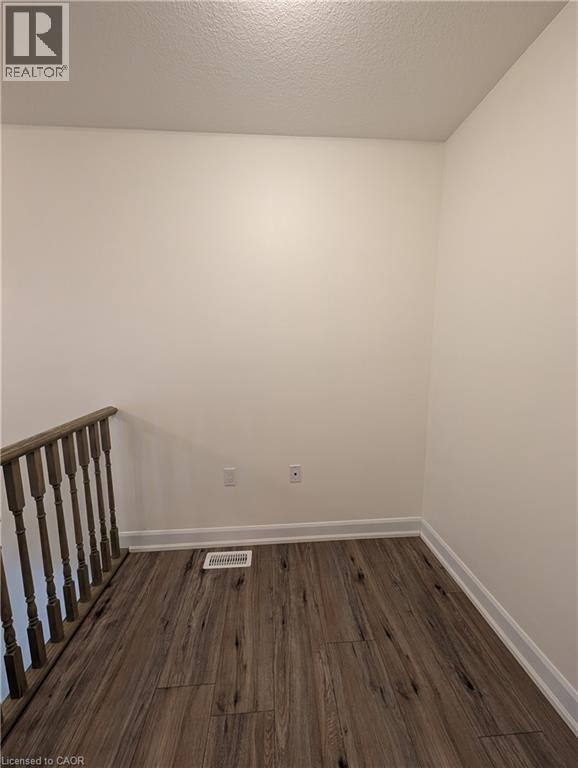 55 Southam Lane, Hamilton, Ontario  L9C 0E7 - Photo 14 - 40794891