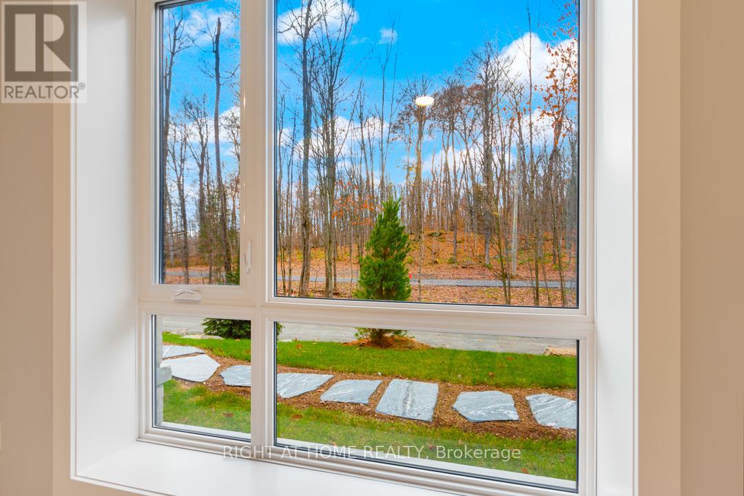 107 - 18 Campus Trail, Huntsville, Ontario  P1H 1C6 - Photo 20 - X12655170