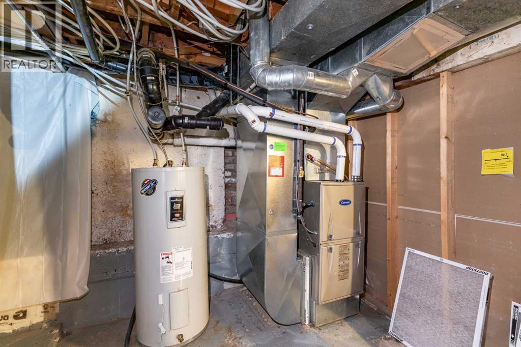 19 9 Street Sw, Medicine Hat, Alberta  T1A 4N5 - Photo 32 - A2272462