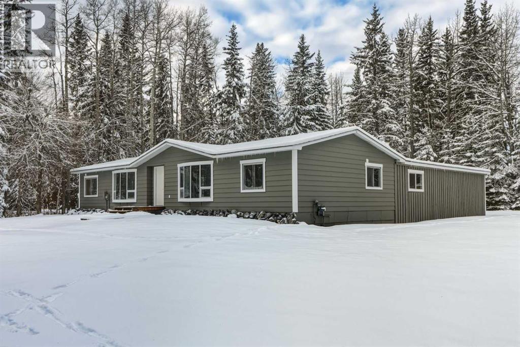 8 29415 Range Rd 52,, Rural Mountain View County, Alberta  T0M 2E0 - Photo 4 - A2272297