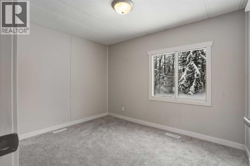 8 29415 Range Rd 52,, Rural Mountain View County, Alberta  T0M 2E0 - Photo 25 - A2272297